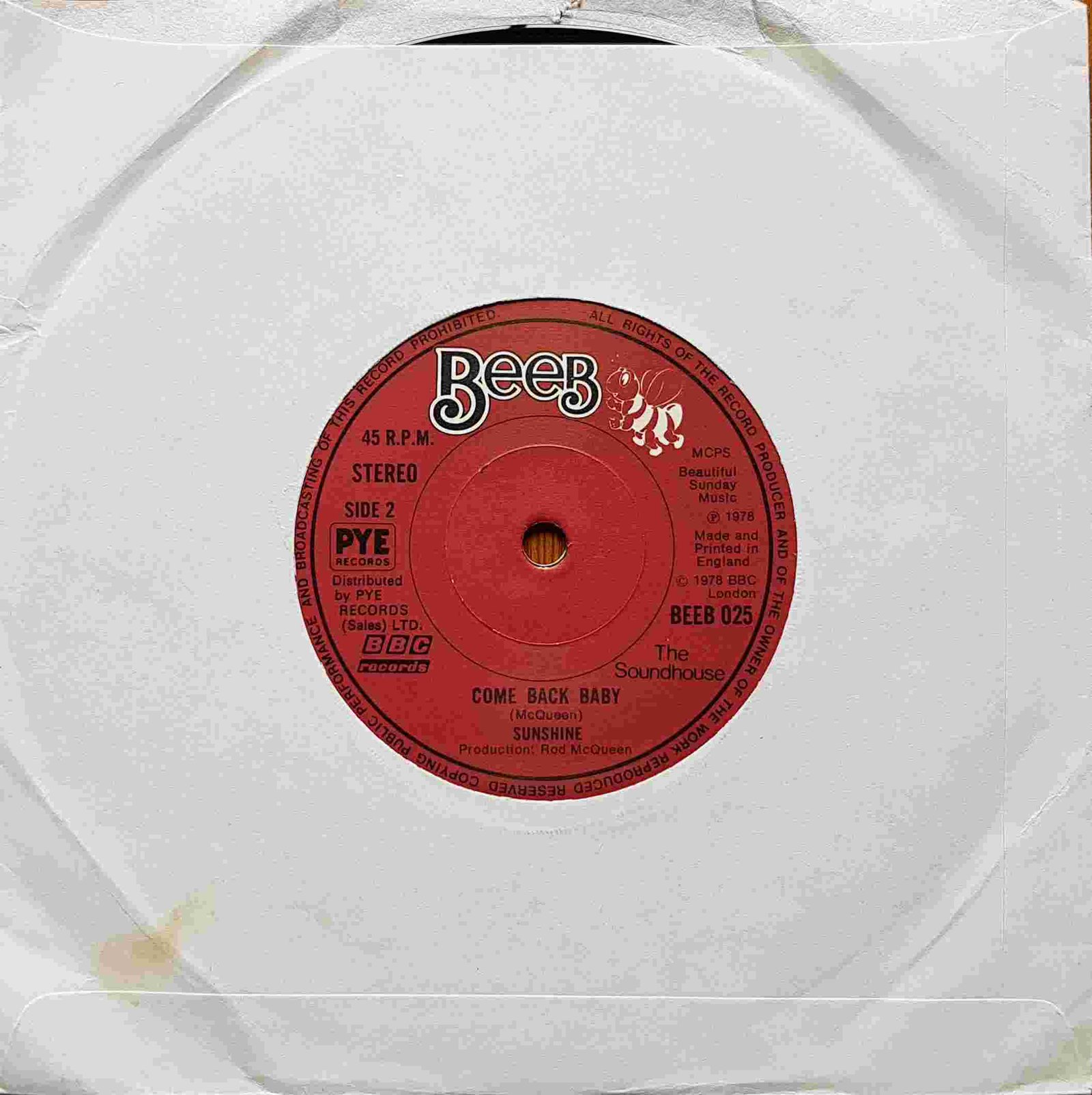 Back cover of BEEB 025